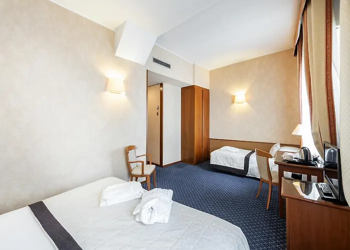 Hotel Ascot
